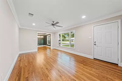 4104 Austin Avenue, Waco, TX 76710 - Photo 4