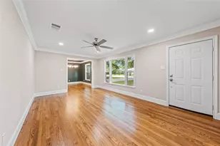4104 Austin Ave, Waco, TX 76710 - Photo 4