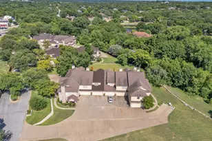 2144 Lakeforest Dr, Weatherford, TX 76087 - Photo 2