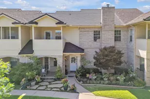 2144 Lakeforest Dr, Weatherford, TX 76087 - Photo 4
