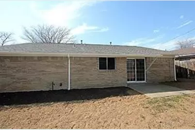 829 Sunshine Lane, Grapevine, TX 76051 - Photo 2