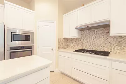 709 Llano Falls Drive, McKinney, TX 75071 - Photo 8