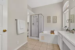 3400 Paint Brush Ln, Bedford, TX 76021 - Photo 18