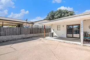 6913 W Cleburne Rd, Fort Worth, TX 76133 - Photo 22