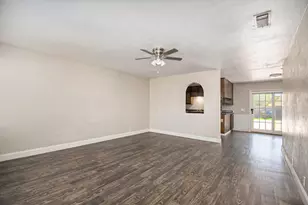 6913 W Cleburne Rd, Fort Worth, TX 76133 - Photo 2