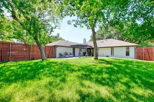 2613 Ramblewood Dr, Carrollton, TX 75006 - Photo 24