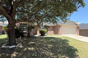 103 Santa Fe Trail, Justin, TX 76247 - Photo 2