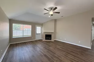 103 Santa Fe Trail, Justin, TX 76247 - Photo 6