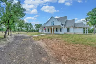 628 County Rd 1040, Clifton, TX 76634 - Photo 8