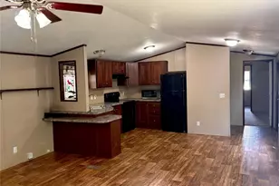 1809 Ranch Rd, Grand Prairie, TX 75052 - Photo 6