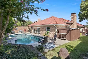 1500 Travis Circle S, Irving, TX 75038 - Photo 30
