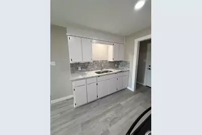 1317 Ross Lane, Granbury, TX 76048 - Photo 2