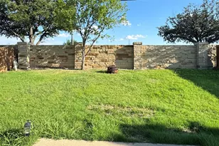 1557 Chivalry Ln, Little Elm, TX 75068 - Photo 12