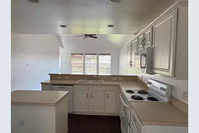 1557 Chivalry Lane, Little Elm, TX 75068 - Photo 6