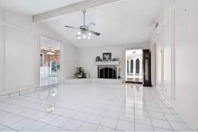 6101 Circleview Drive, Haltom City, TX 76180 - Photo 4