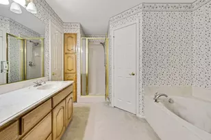 135 Honeysuckle Dr, Justin, TX 76247 - Photo 28