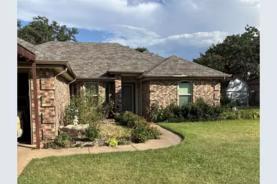 305 Prairie Lane, Granbury, TX 76048 - Photo 2
