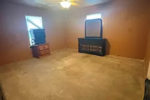 2800 24th St, Fort Worth, TX 76106 - Photo 16