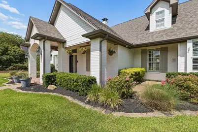 5401 Hidden Valley Court, Mansfield, TX 76063 - Photo 2