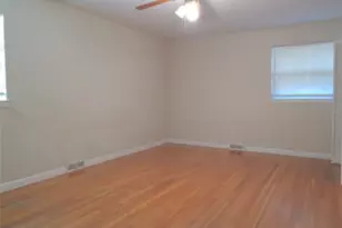 3577 Merrell Rd, Dallas, TX 75229 - Photo 18