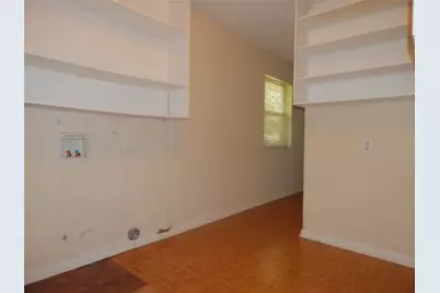 3577 Merrell Road, Dallas, TX 75229 - Photo 8