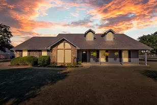 1020 Oak Hollow Ln, Combine, TX 75159 - Photo 2