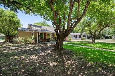502 Bellevue Drive, Cleburne, TX 76033 - Photo 32