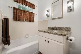 502 Bellevue Dr, Cleburne, TX 76033 - Photo 22