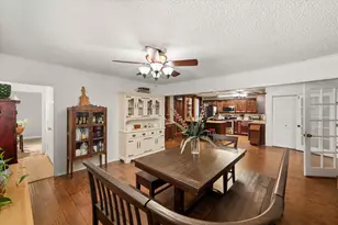 502 Bellevue Dr, Cleburne, TX 76033 - Photo 10