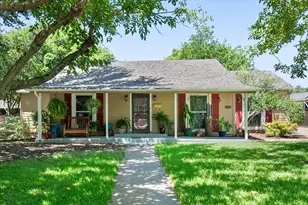 502 Bellevue Dr, Cleburne, TX 76033 - Photo 1