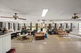 502 Bellevue Dr, Cleburne, TX 76033 - Photo 14