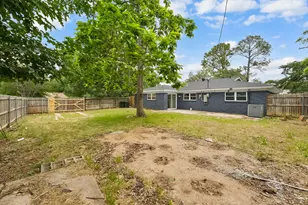 861 Woodcrest Dr, Hurst, TX 76053 - Photo 18