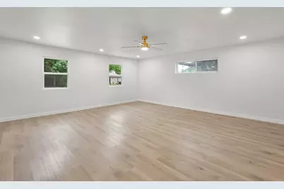 861 Woodcrest Drive, Hurst, TX 76053 - Photo 6