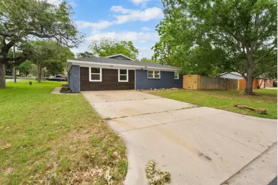 861 Woodcrest Drive, Hurst, TX 76053 - Photo 20