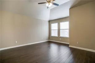 6809 Bear Hollow Ln, Watauga, TX 76137 - Photo 6