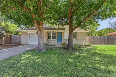 1005 Monterey Drive, Denton, TX 76209 - Photo 2