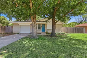 1005 Monterey Dr, Denton, TX 76209 - Photo 1