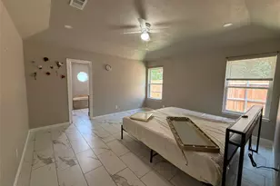 109 Colony Dr, Arlington, TX 76002 - Photo 16