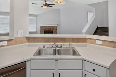 9241 Oldwest Trail, Fort Worth, TX 76131 - Photo 12