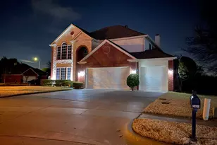8101 Mansanillo Ct, Arlington, TX 76002 - Photo 2