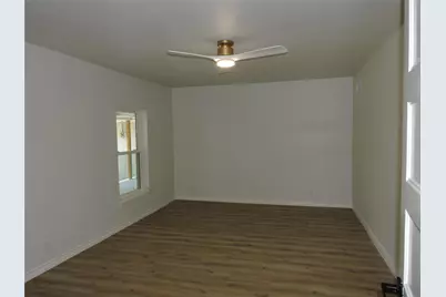 5208 Stonewall Street, Greenville, TX 75402 - Photo 12