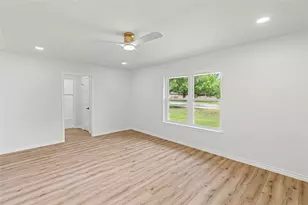 5208 Stonewall St, Greenville, TX 75402 - Photo 16