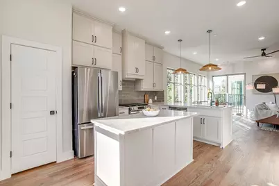 2820 Weisenberger Street #106, Fort Worth, TX 76107 - Photo 6