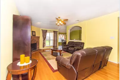 1008 Ashdon Lane, Murphy, TX 75094 - Photo 2