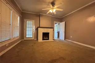 810 N 33rd St, Waco, TX 76707 - Photo 2