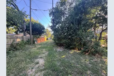 810 N 33rd Street, Waco, TX 76707 - Photo 18