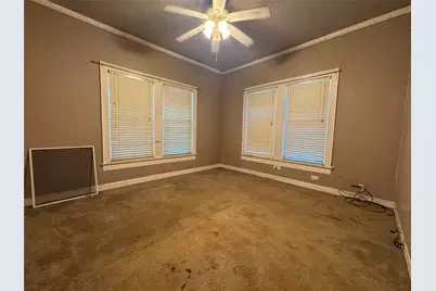 810 N 33rd Street, Waco, TX 76707 - Photo 12
