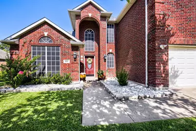 5717 Greenway Drive, Rowlett, TX 75089 - Photo 2