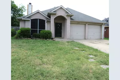 6034 Maple Leaf Drive, Arlington, TX 76017 - Photo 1