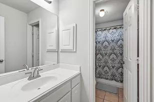 9050 Dillon Trail, Irving, TX 75063 - Photo 24